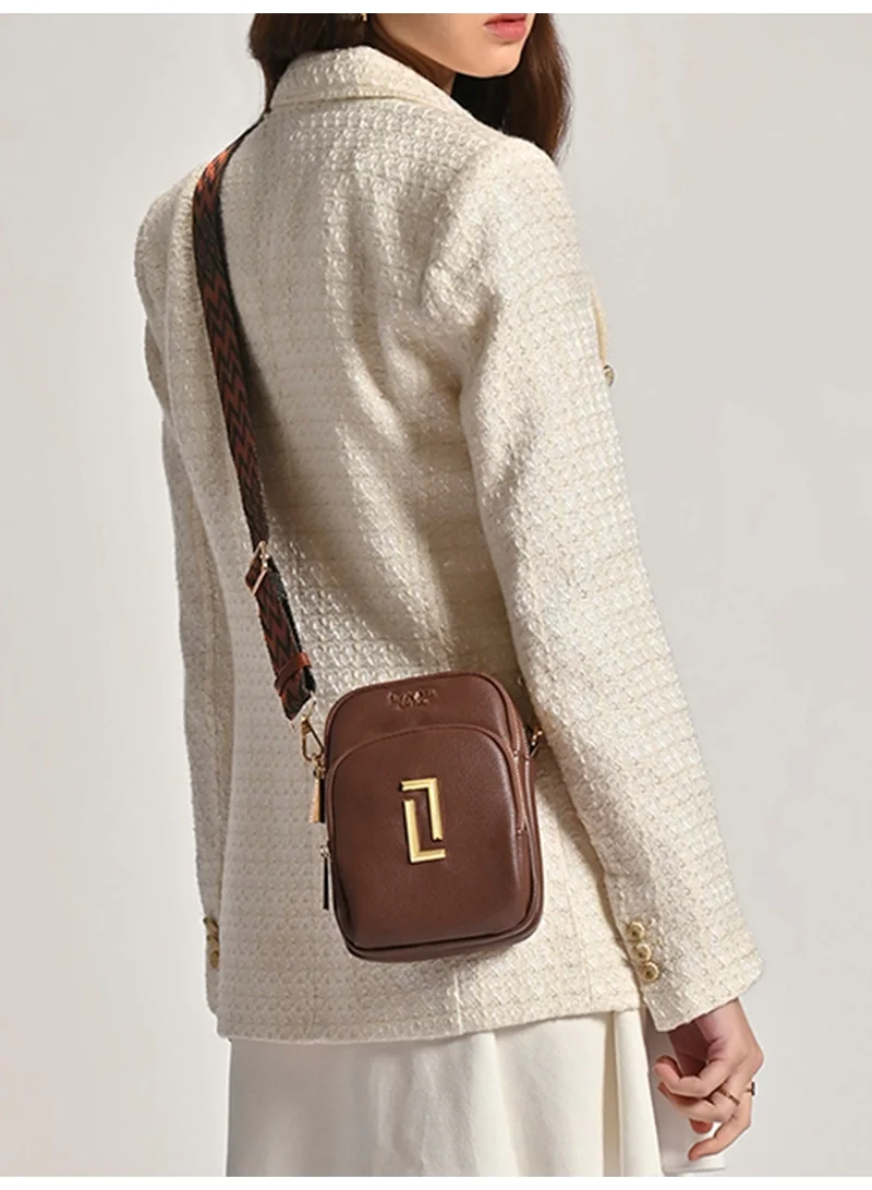 لافي حقيبة نسائية فاخرة عمودية بثلاثة جيوب بني فاتح